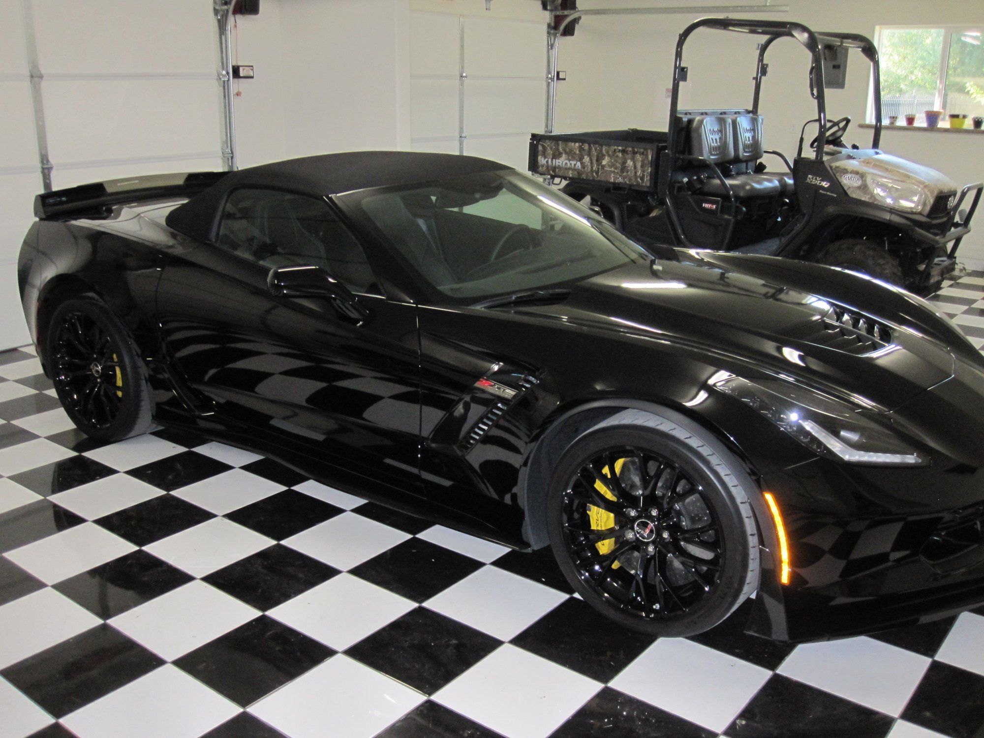 SOLD 2015 z06 3lt black/black/7 speed manual trans CorvetteForum
