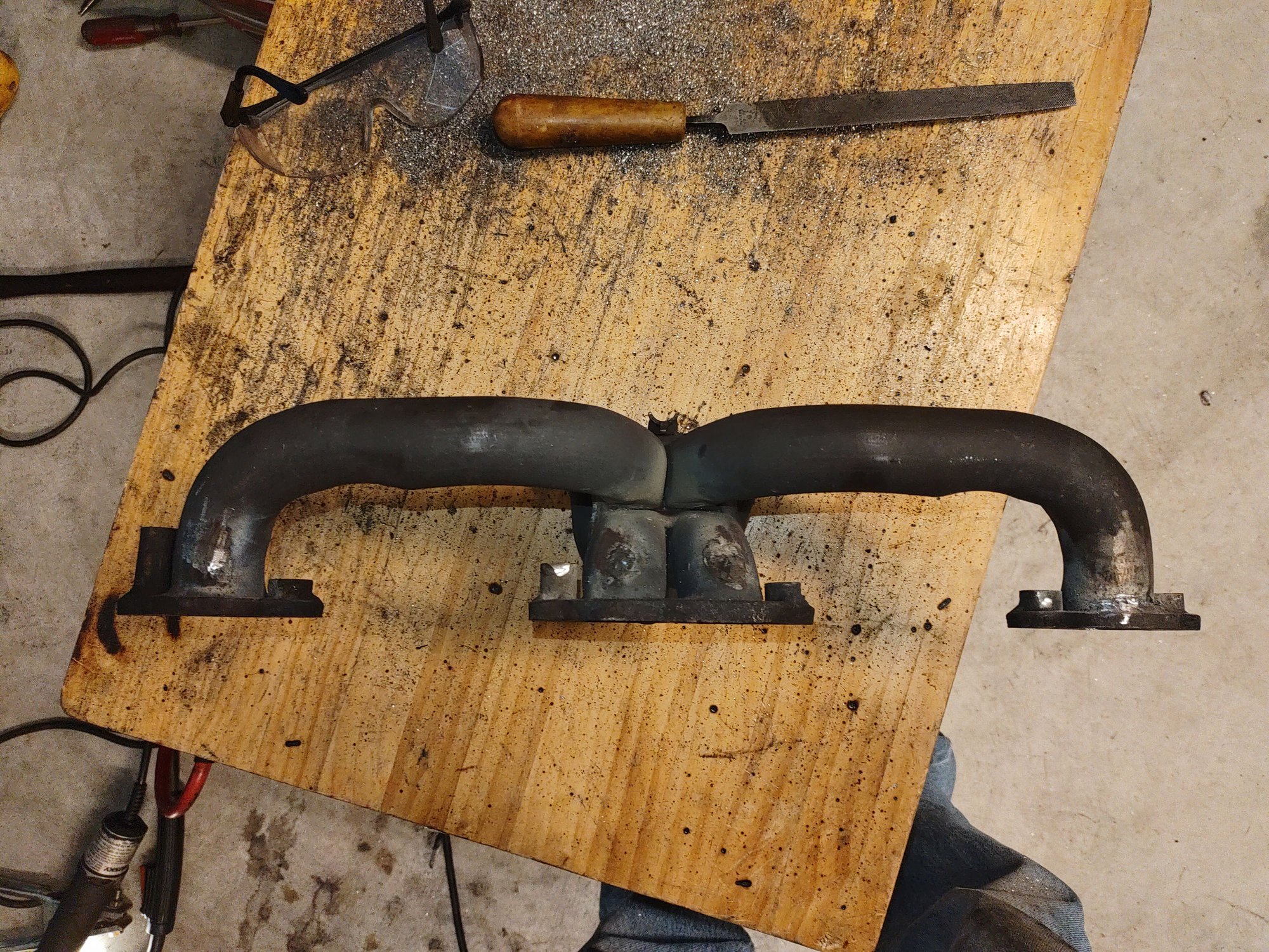 Hole in exhaust manifold CorvetteForum Chevrolet Corvette Forum