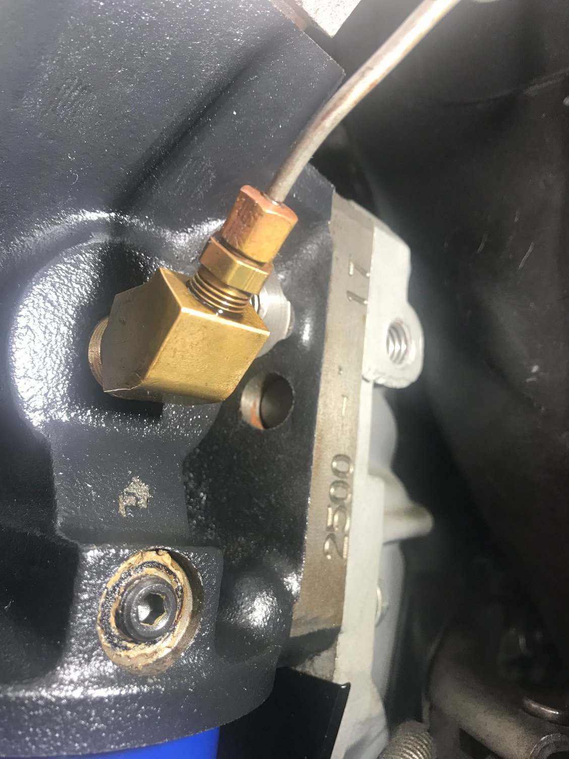 C2 Gen VI Big Block Oil Pressure Port CorvetteForum Chevrolet