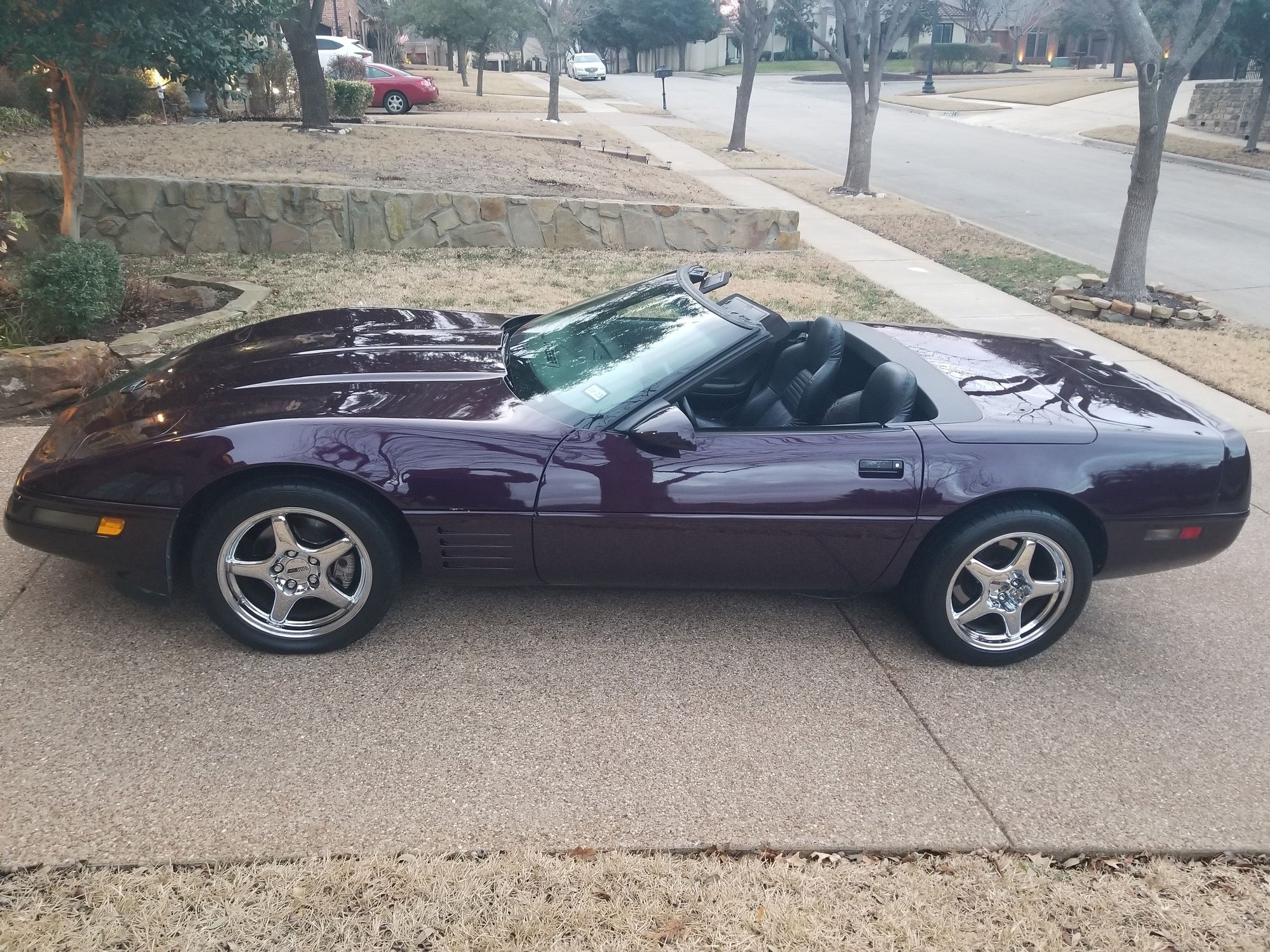 FS (For Sale) 1994 Chevrolet Corvette Convertible RARE Black Rose