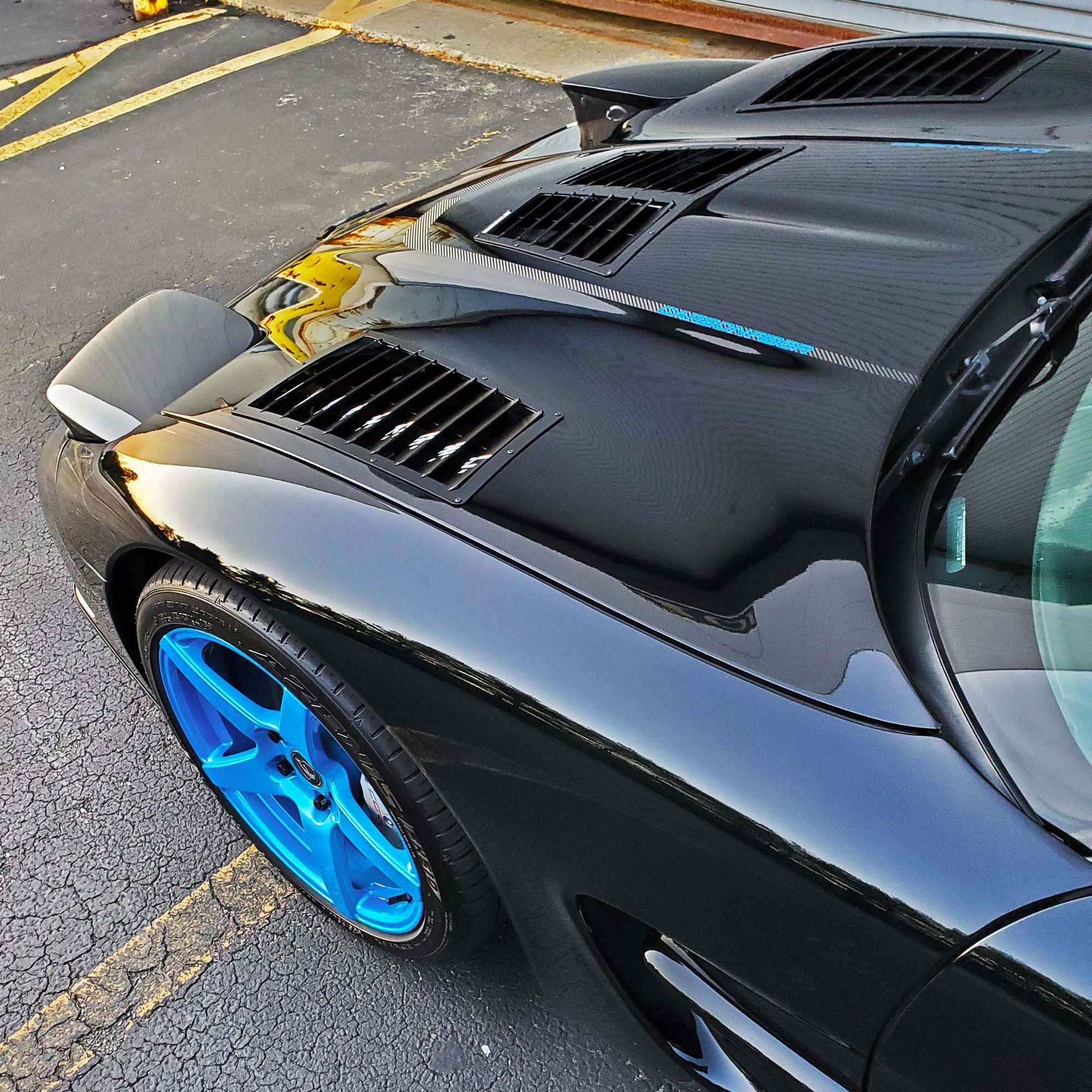 Trackspec C5 Corvette T1 Hood Louvers Kit (please post pics