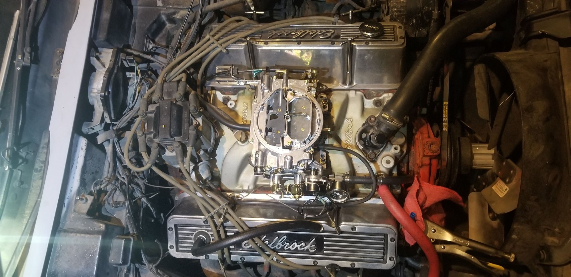 L82 edelbrock carb pcv port questions CorvetteForum Chevrolet