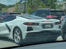 With all the horn honking and waves and cheers this car was getting yesterday in a small town in Virginia, you would have thought Sylvester Stallone, Johnny Depp or Paris Hilton was sitting in the driver’s seat. That kind of attention is bound to make an average Joe feel like he’s getting a nice return on investment.