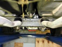 Exhaust Low in crossmember 1