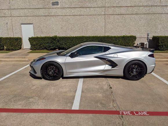 Vibe Motorsports Silver C8 Customer on 19/20" HRE FF11 Tarmac finish
