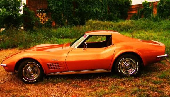 MY 72 VETTE