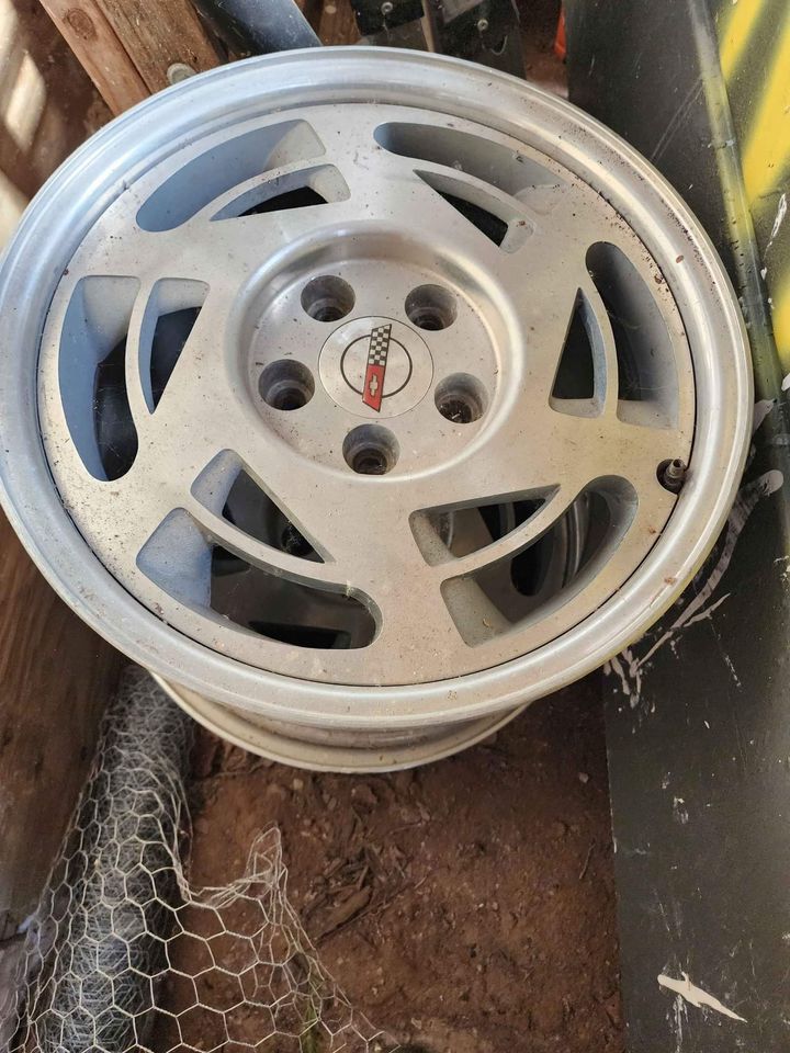 FS (For Sale) 88 90 17x9.5 Salad Shooter wheels for sale