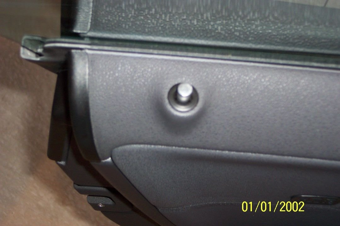 startech door lock pins