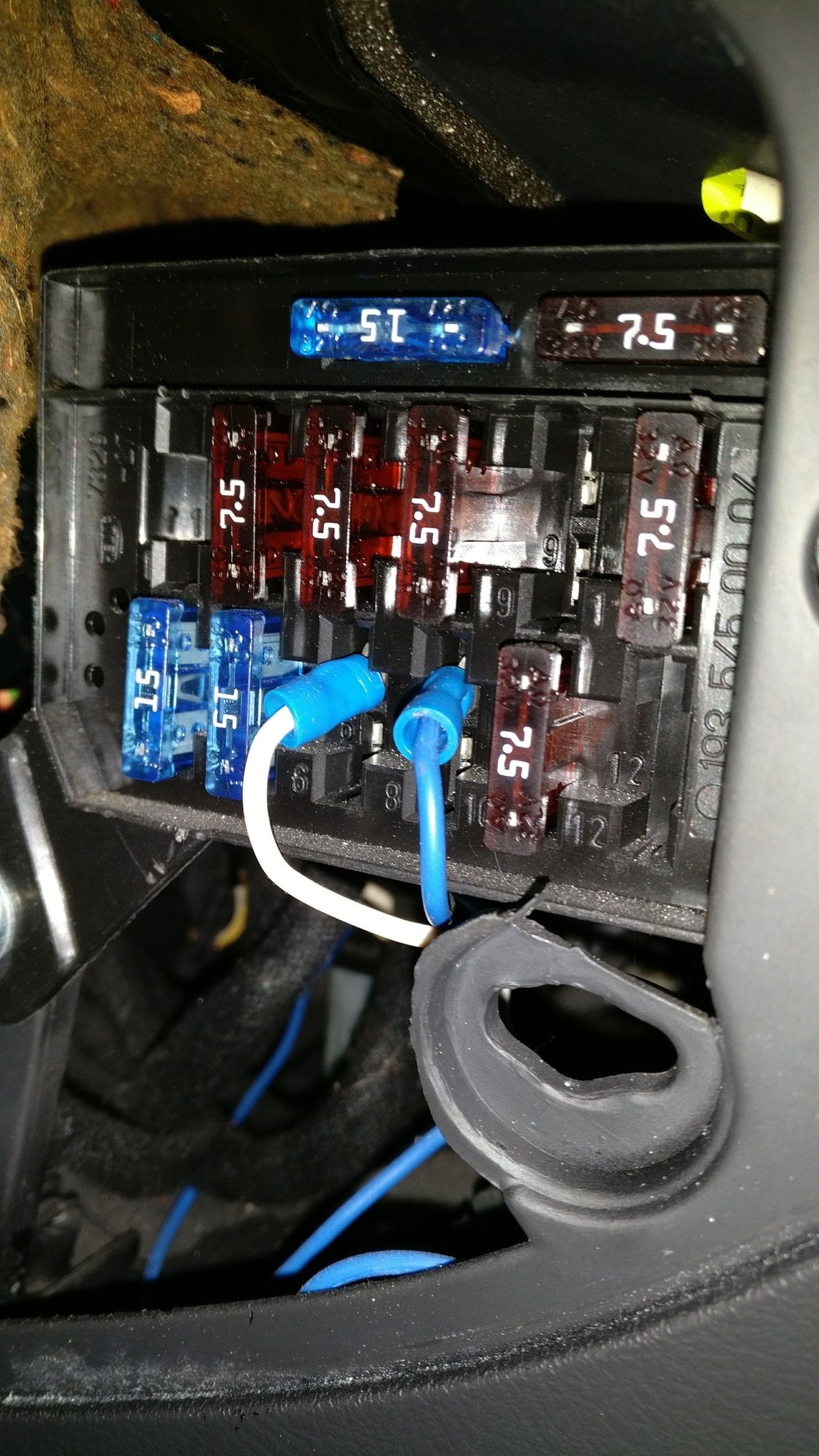 Fog light fuse CrossfireForum The Chrysler Crossfire and SRT6 Resource