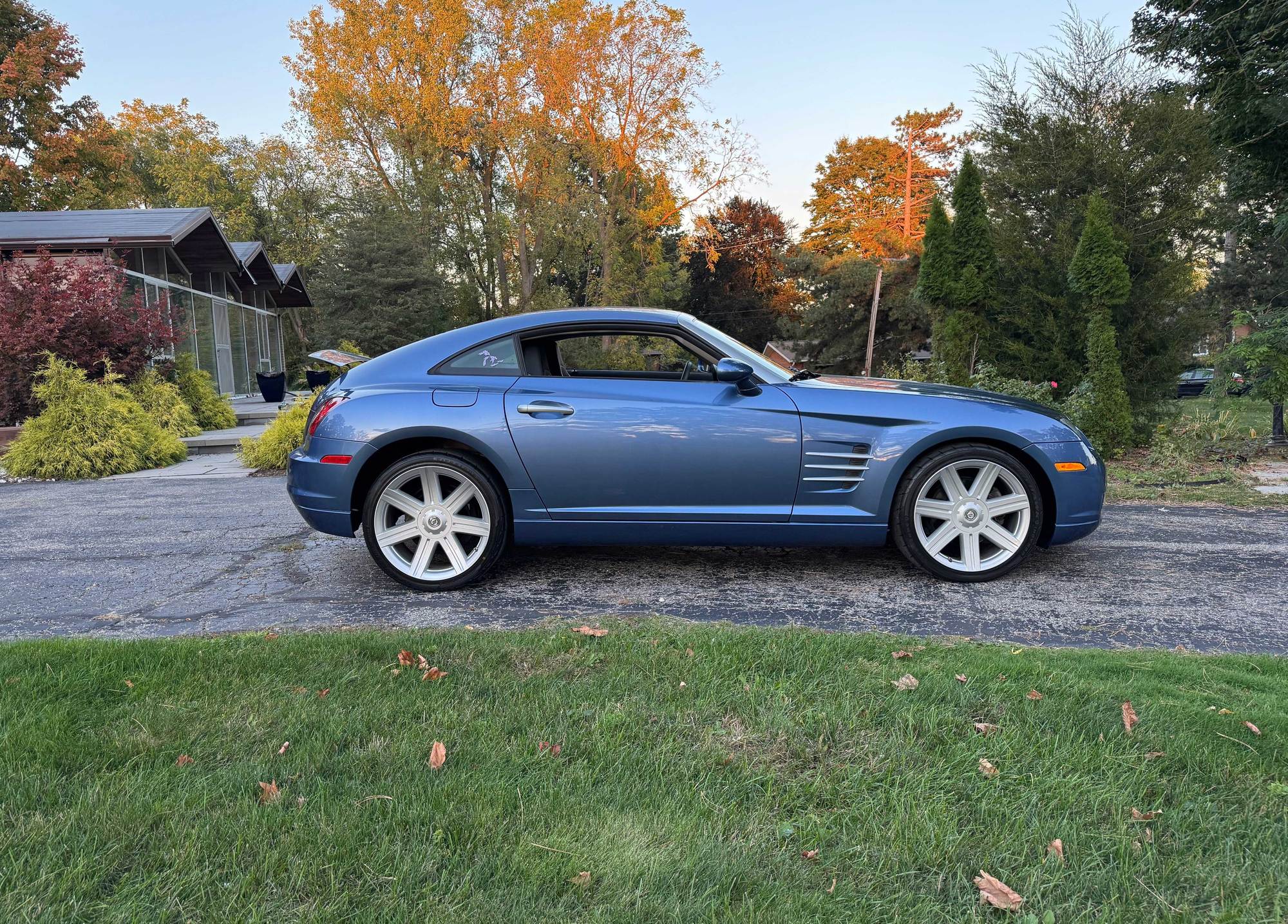 2007 Chrysler Crossfire - 2007 Chrysler Crossfire Limited - Coupe - Used - VIN 1C3LN69LX7X070691 - 32,200 Miles - 6 cyl - 2WD - Automatic - Coupe - Blue - Lansing, MI 48917, United States