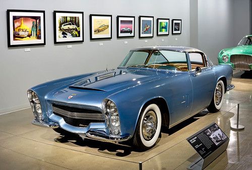 1953 Dodge Storm Z-250.
Designed by engineer Fred Zeder.