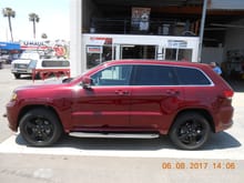 She Who Must be Obeyed 2016 Jeep Grand Cherokee Running Board install