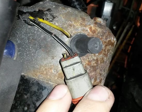 Broken lift pump connection