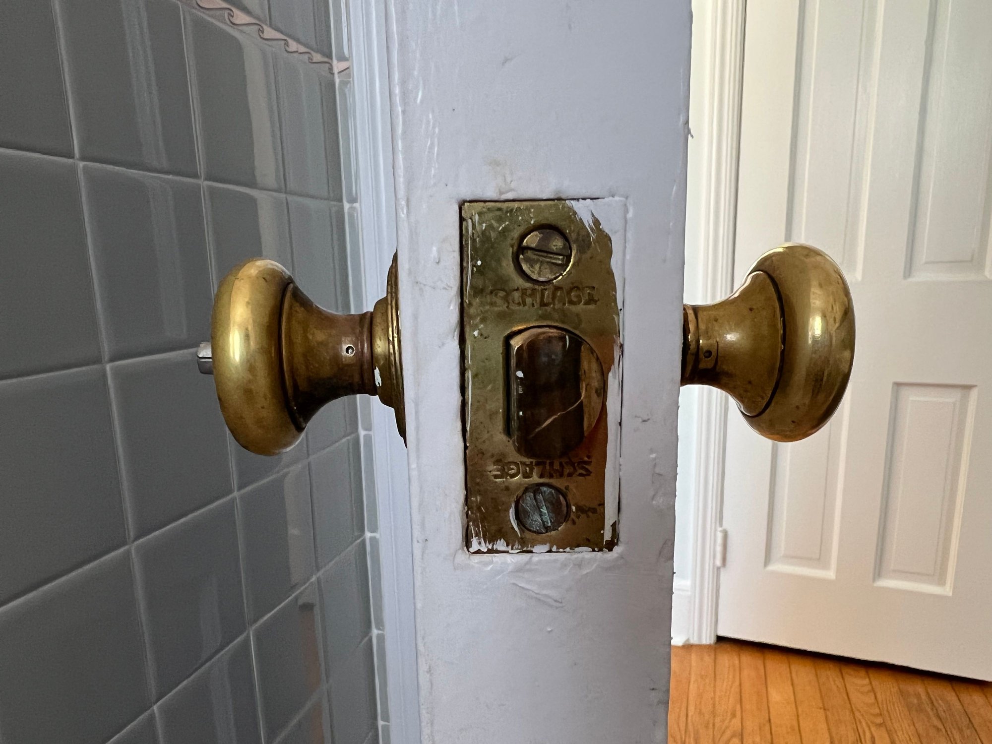 Antique Schlage privacy knob locked from inside Community Forums