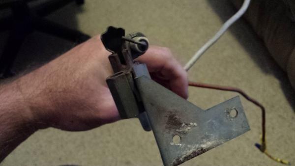Pilot flame is working but no burner flame old carrier