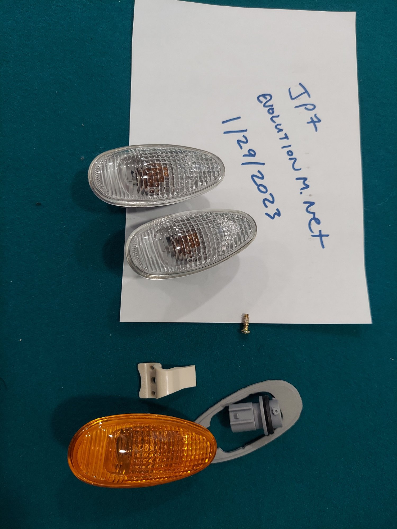 Lights - original mint condition USDM clear Evo9 fender lights made in Japan 20K miles - Used - 2002 to 2007 Mitsubishi Lancer Evolution - South Chicago Suburbs, IL 60475, United States