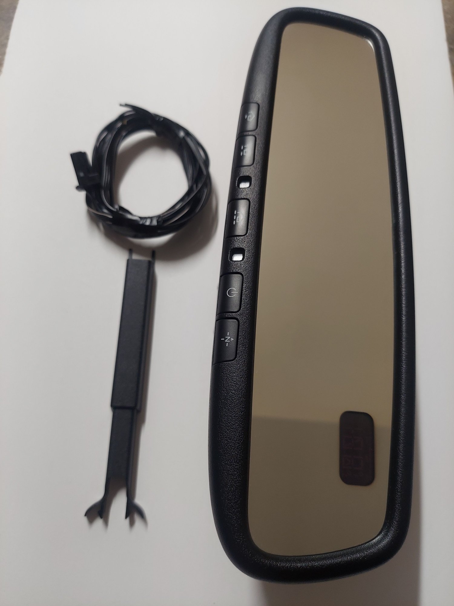 Audio Video/Electronics - Gentex Auto dimming rear-view mirror with compass & homelink (garage door opener) - Used - All Years Any Make All Models - South Chicago Suburbs, IL 60475, United States