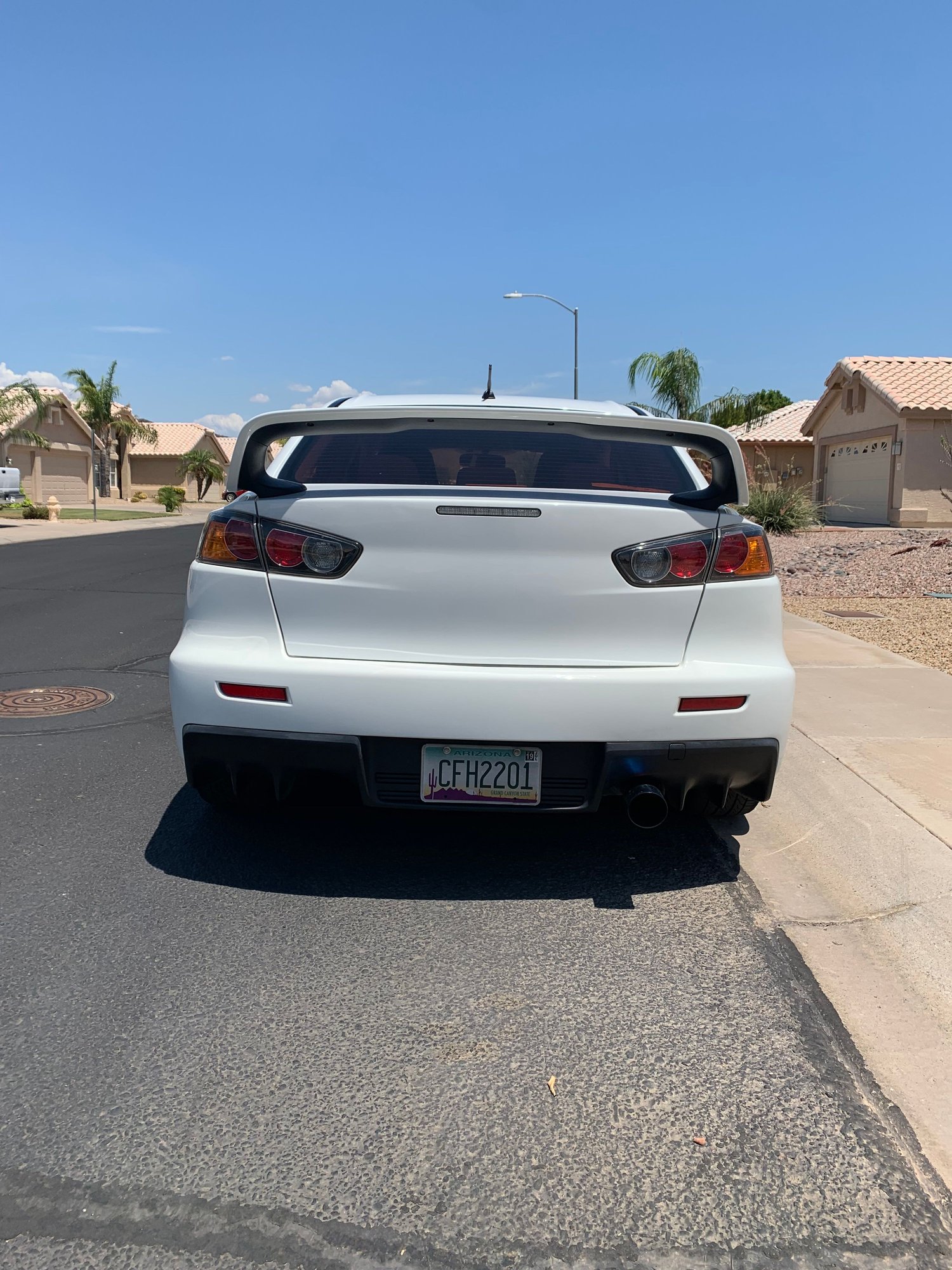2013 Mitsubishi Lancer Evolution - 2013 evolution gsr - Used - VIN JA32W8FV9D012928 - 75,200 Miles - 4 cyl - AWD - Manual - Sedan - White - Glendale, AZ 85310, United States