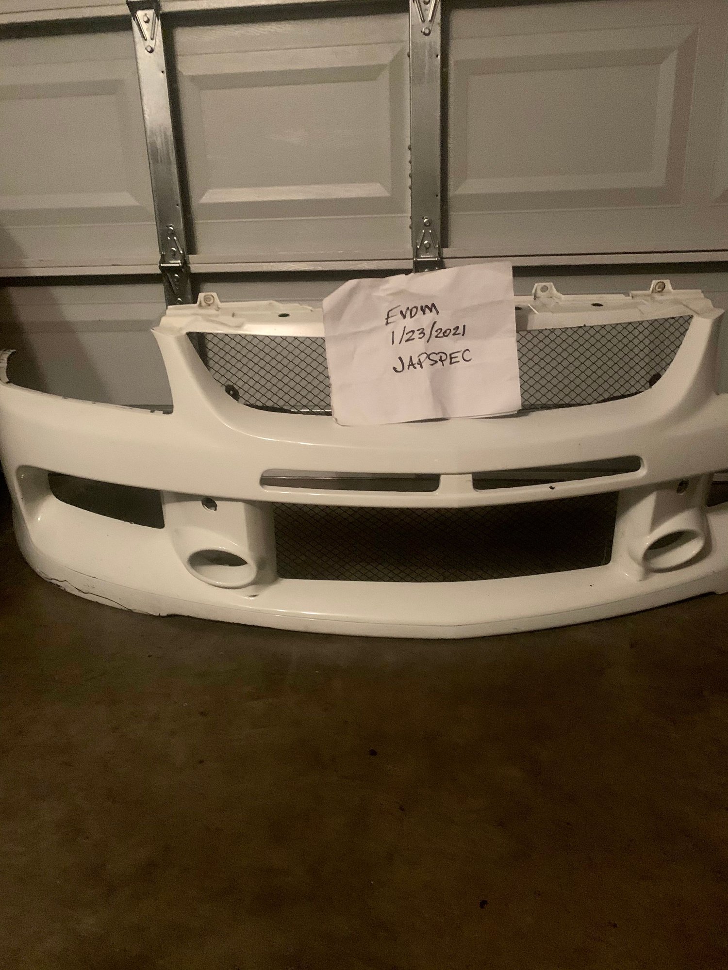Accessories - Evo 9 front bumper for sale. - Used - 2005 to 2006 Mitsubishi Lancer Evolution - Ft Laud, FL 33319, United States