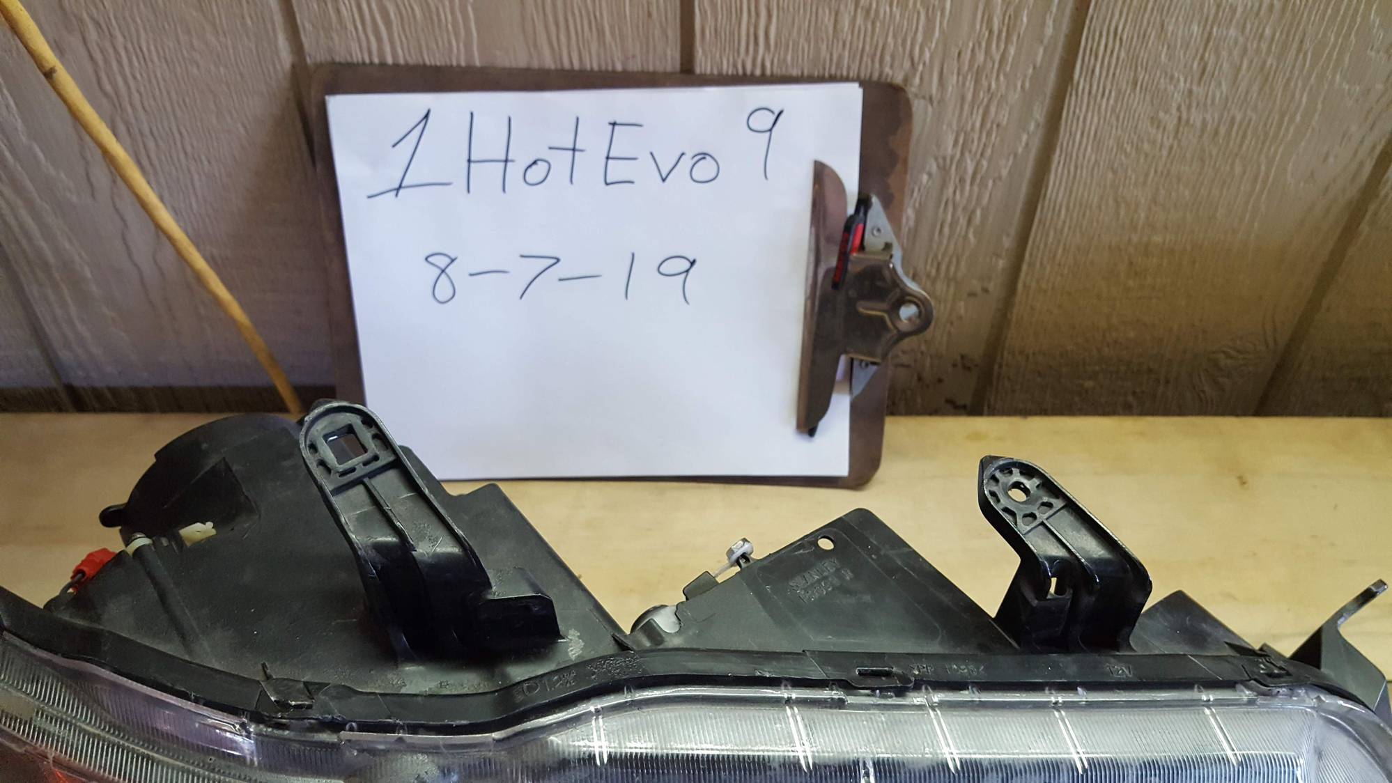 Exterior Body Parts - Headlight Passenger side / Parts - Used - 2004 to 2006 Mitsubishi Lancer Evolution - Tucson, AZ 85705, United States