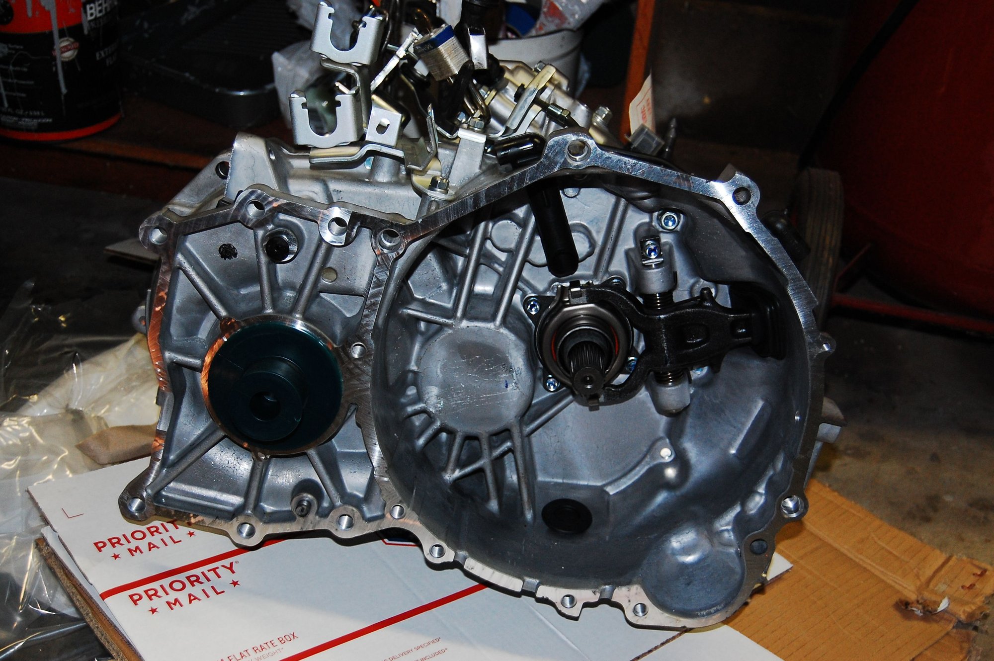 Is this a evo 8 5 speed gear box? Pics inside! EvolutionM