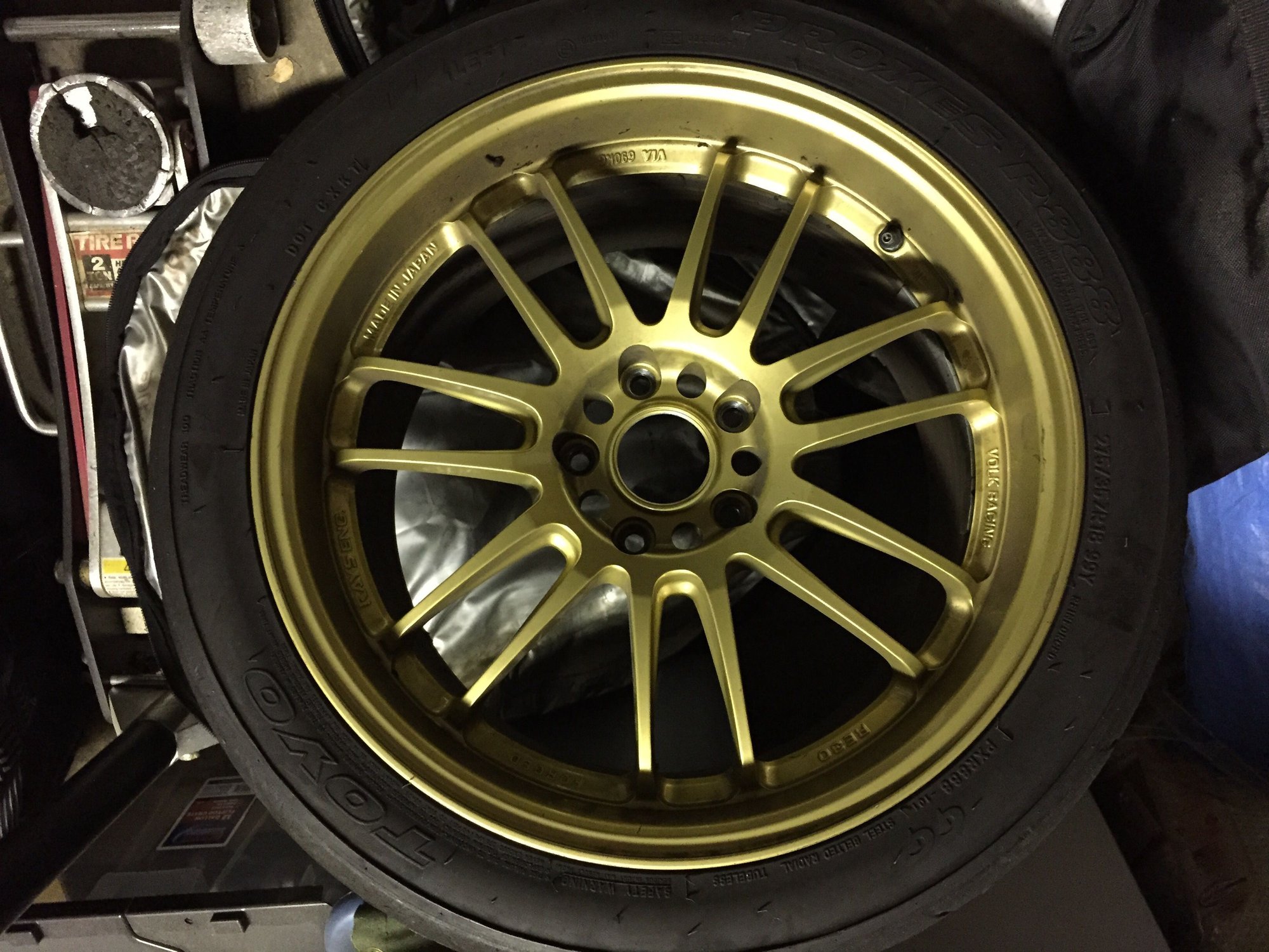 Wheels and Tires/Axles - Set of Volk RE30 18x9.5" ET35 - Used - 2006 Mitsubishi Lancer Evolution - Glendale, CA 91208, United States