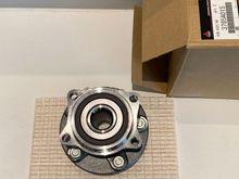 ^ Mitsubishi OEM wheel bearing 3785A015. It comes with all five wheel studs installed.