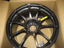 (Sample photo Actual rim and color)