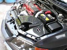 Mishimoto carbon intake filter.