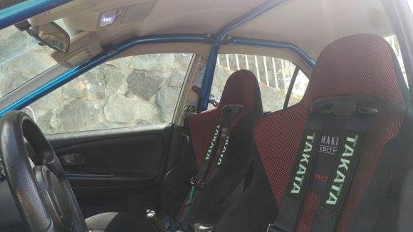 Cage is just about complete. Time to replace the bolts that came with the kit for some aftermarket titainium bits 