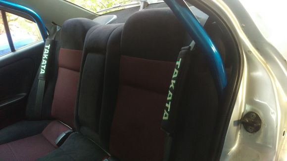 Rear mounting fits snug between the Tommi Makinen Edition Recaros out back