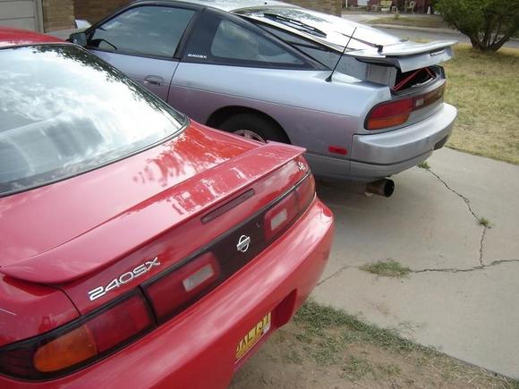 And people question why I wanted a hatchback...
How the F would you get this box in the trunk of an S14, much less an Evo?