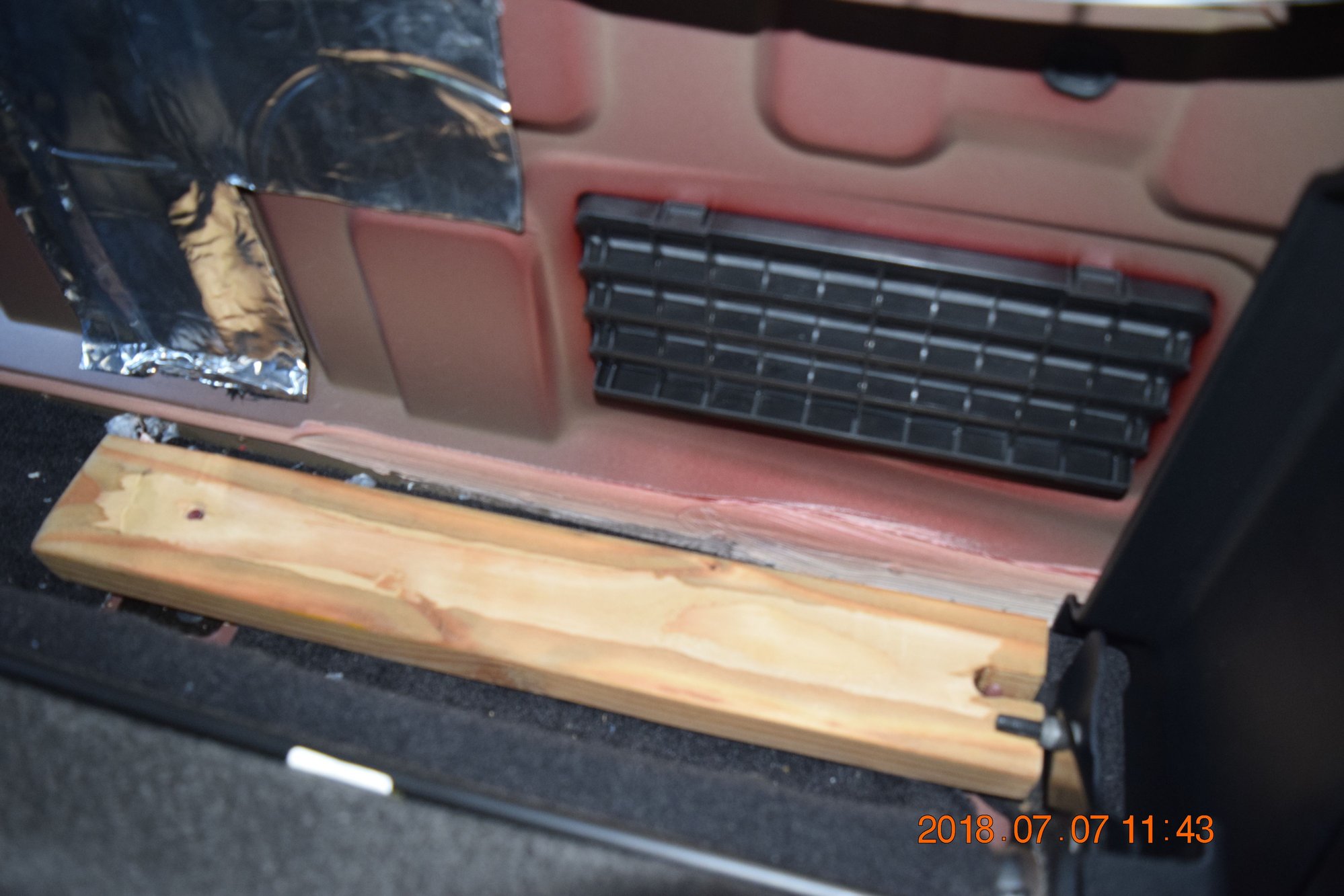 Wiring a sub / subwoofer and amplifier in 2015 F-150 (no door removal