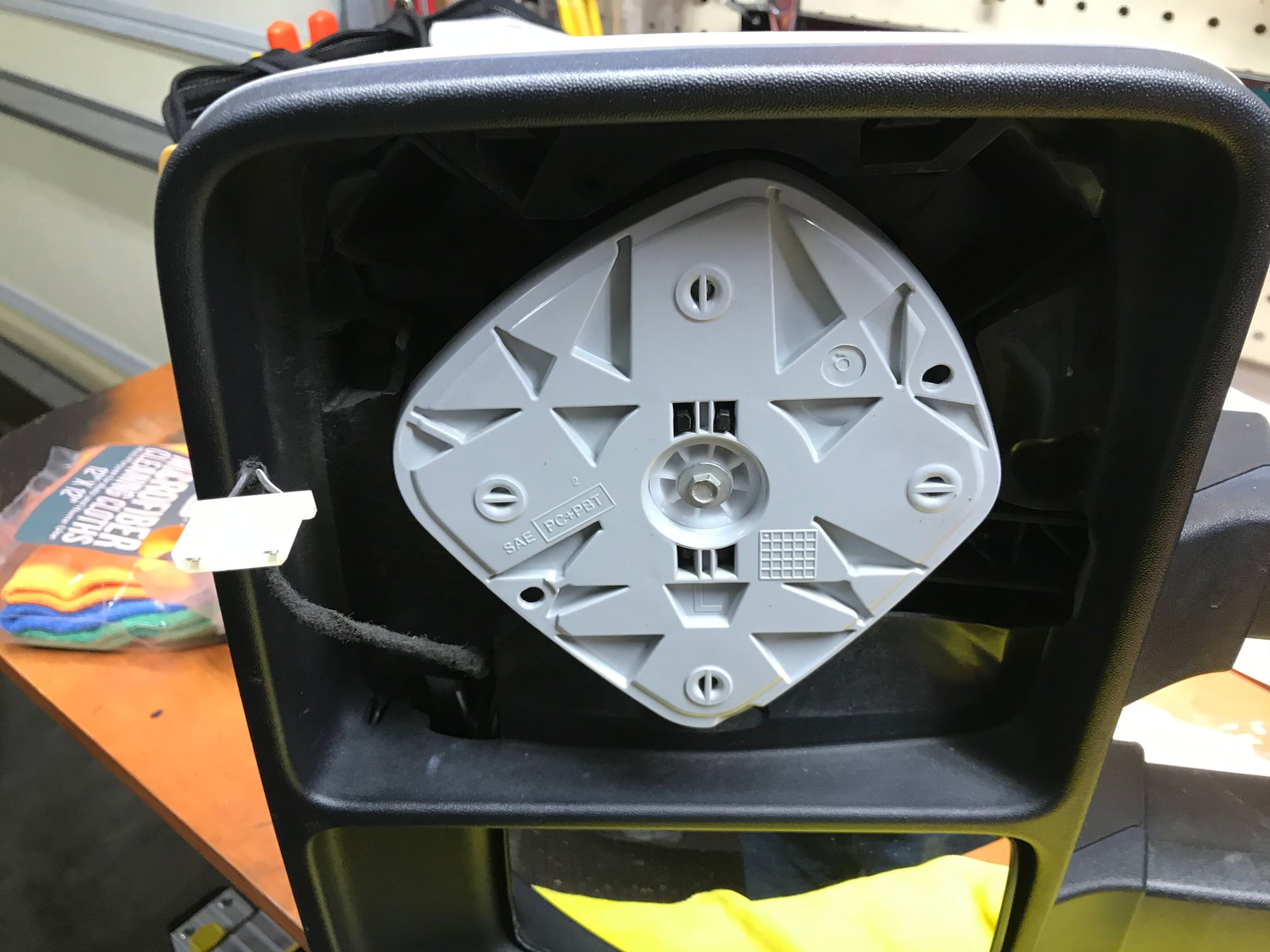 Power Folding Tow Mirror Not Folding issue - Ford F150 Forum ...