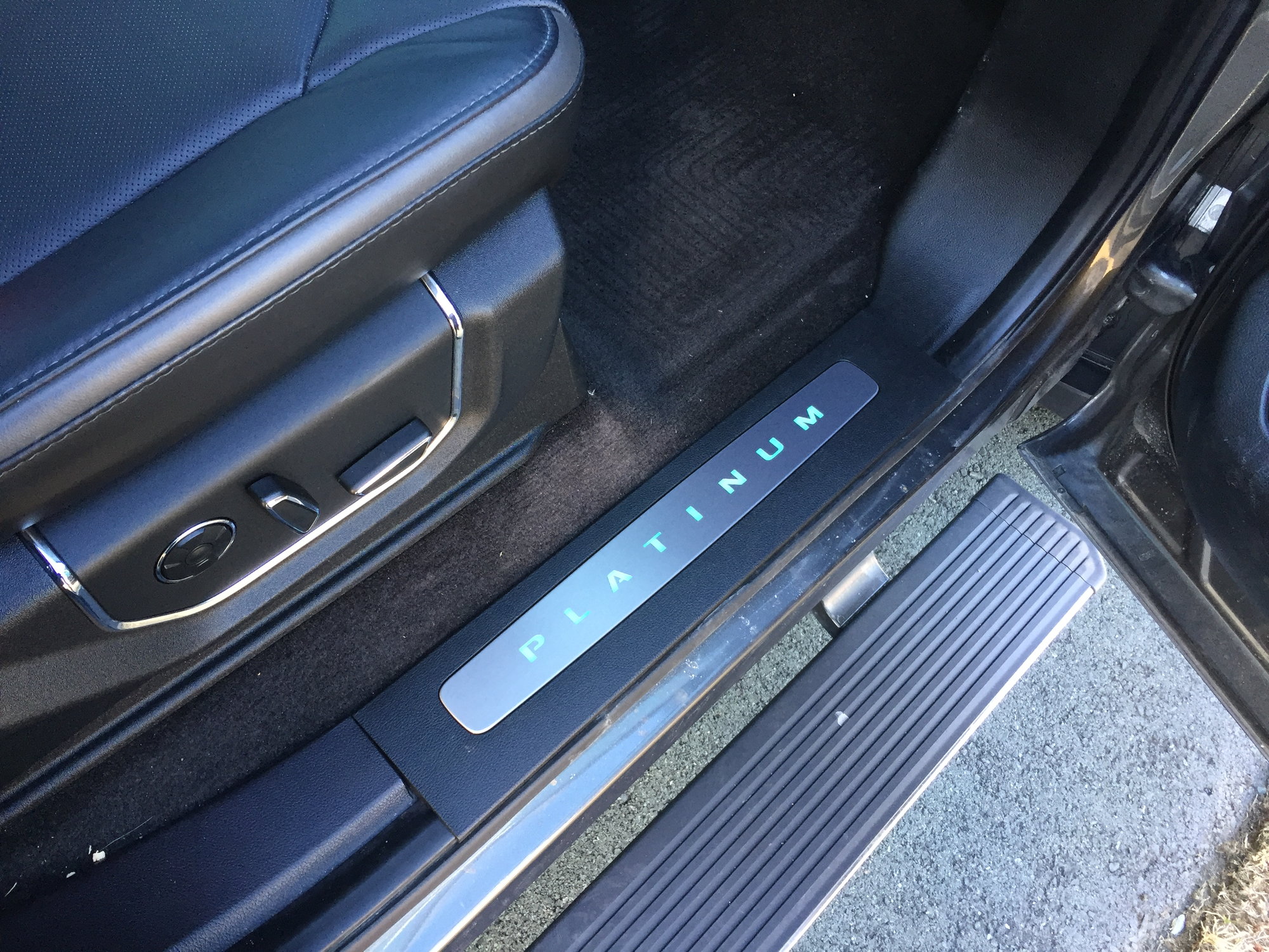 Swap F150 platinum door sills with F350 platinum illuminated door sills