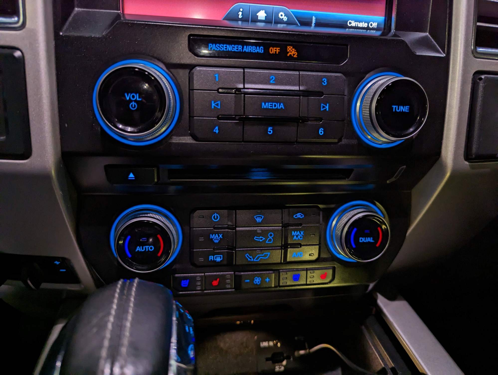 Heated/cooled seat and rear defrost Buttons not Lighting up at all when