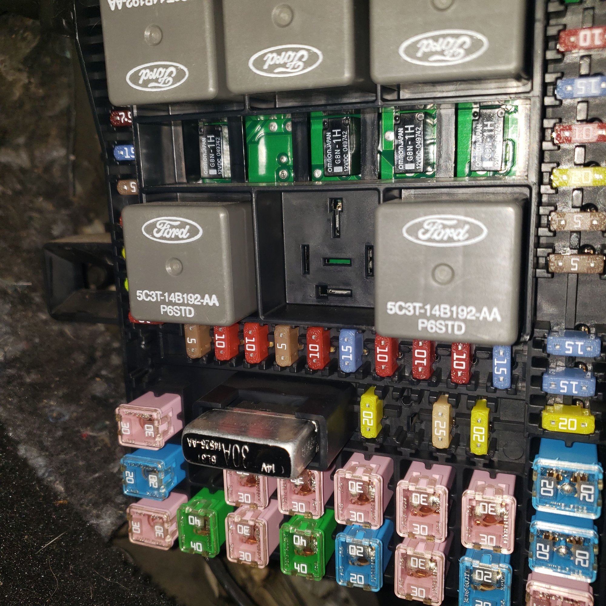 Trailer towing package kit Relay (Trailer Tow Battery Charge) Ford