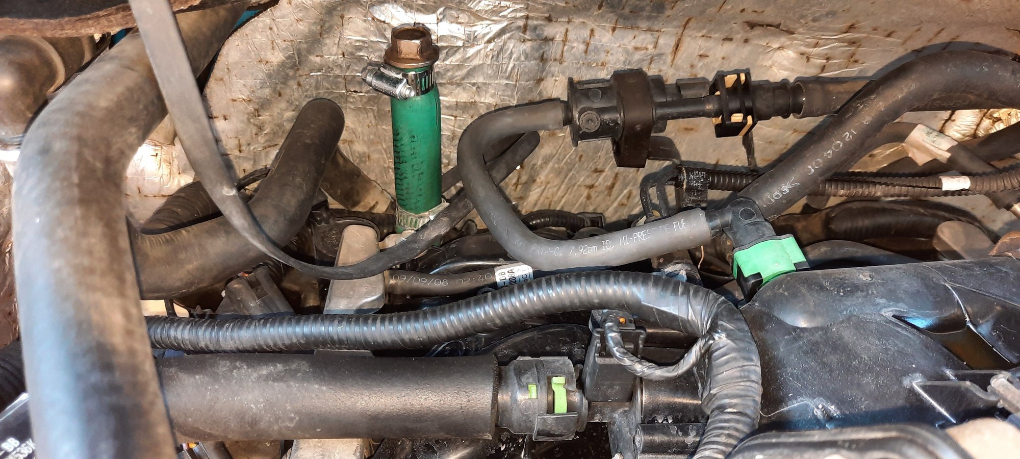 Plug Leaking on Replacement 4.6 Intake Manifold Ford F150 Forum