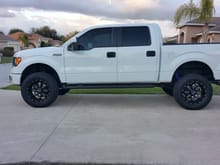 2014 STX 6" ZONE lift with 20" gears and 35" wildpeaks