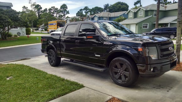 Crispy level: publix fried chicken. 

Rims are plastidipped and truck was waxificated (that's a word) with Meguires "Black Wax". Son1c wax or Klasse polish is on my short list :)