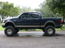 6&quot;   3&quot; lift, 38x14.5x16 Toyos, 16x10 Eagle 187s

Gap guards, raised exhaust, trimmed valence