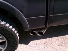 Gibson sft muffler exit before the rear tire with gibson tips