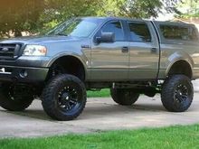 clean truck. pretty pretty truck!!
