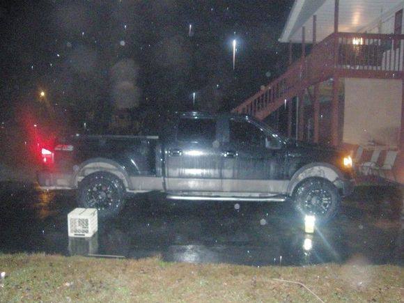 Nitto Trail Grapplers (295/70/18) and KMC XD Monsters (18x9; BS = 5.71 mm).