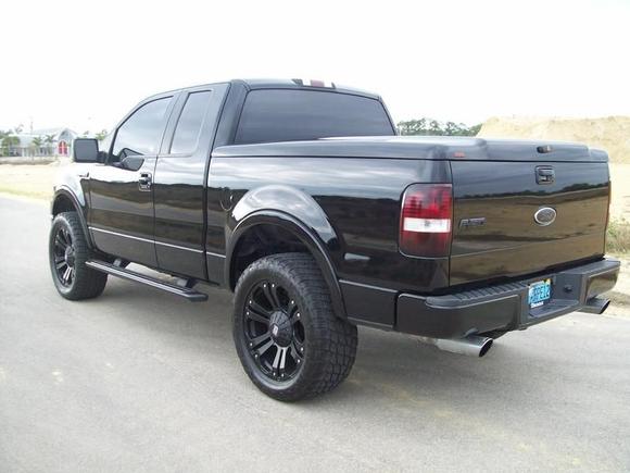removed flat black and gray FX4 decals