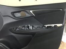 in order to remove the armrest you have to remove first the door panel