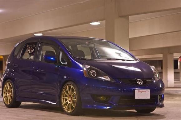 Black Projectors!