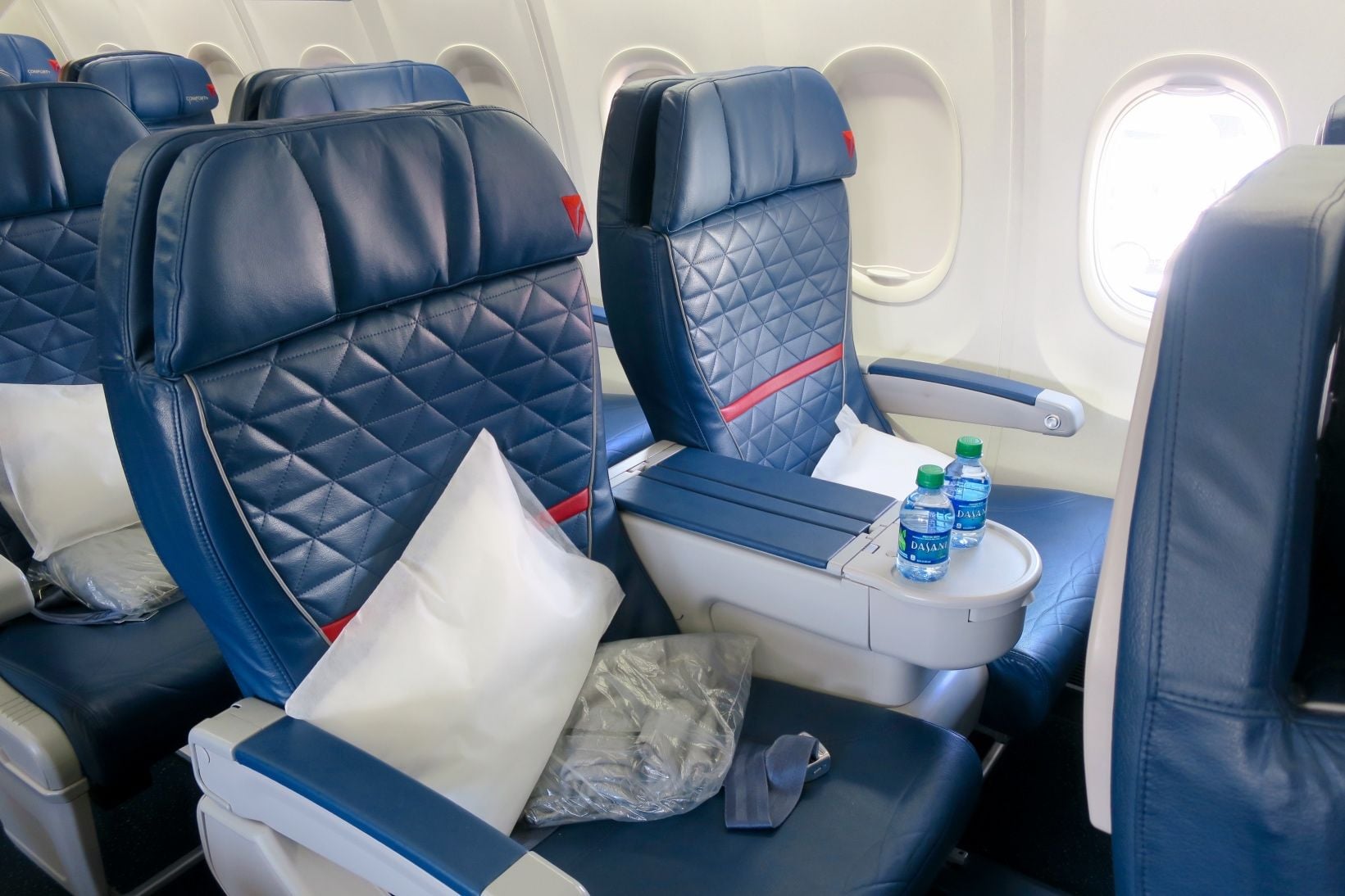 What Are Delta First Class Seats Like