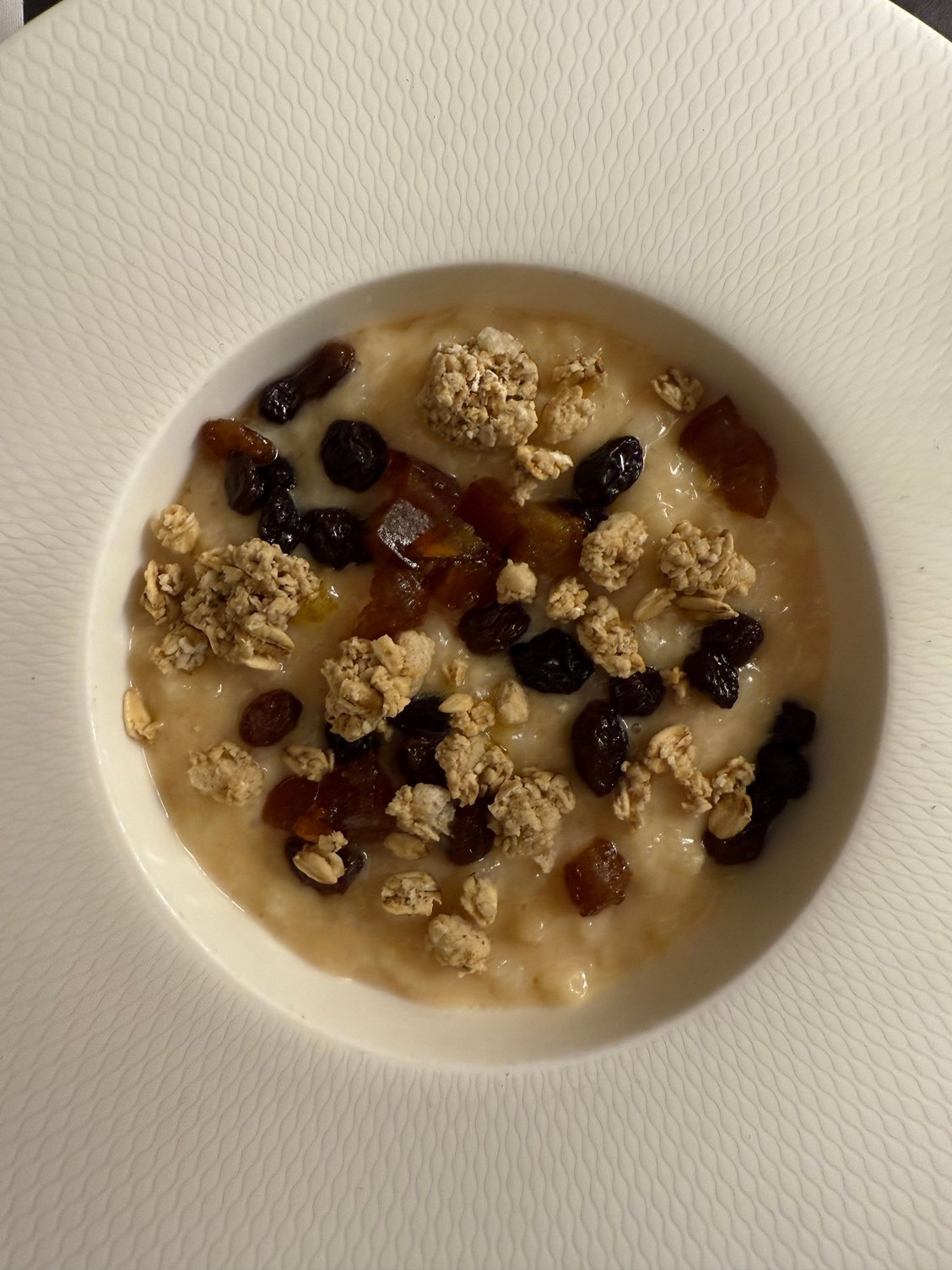 Rice pudding. A generally fine dessert though I’m among people who prefer my rice pudding cold. Quite orange-ey but whisky nowhere to be found, and what’s with the current attempt to transform every autumn dessert into granola?! 