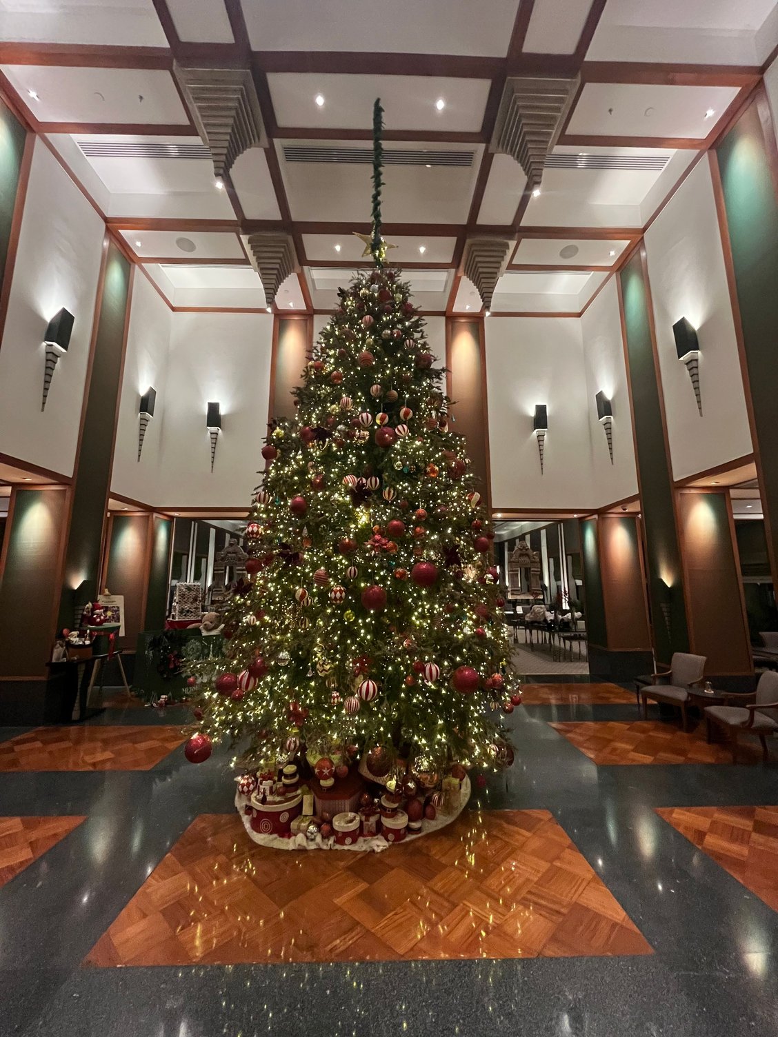 Post your Hyatt Christmas tree Page 4 FlyerTalk Forums